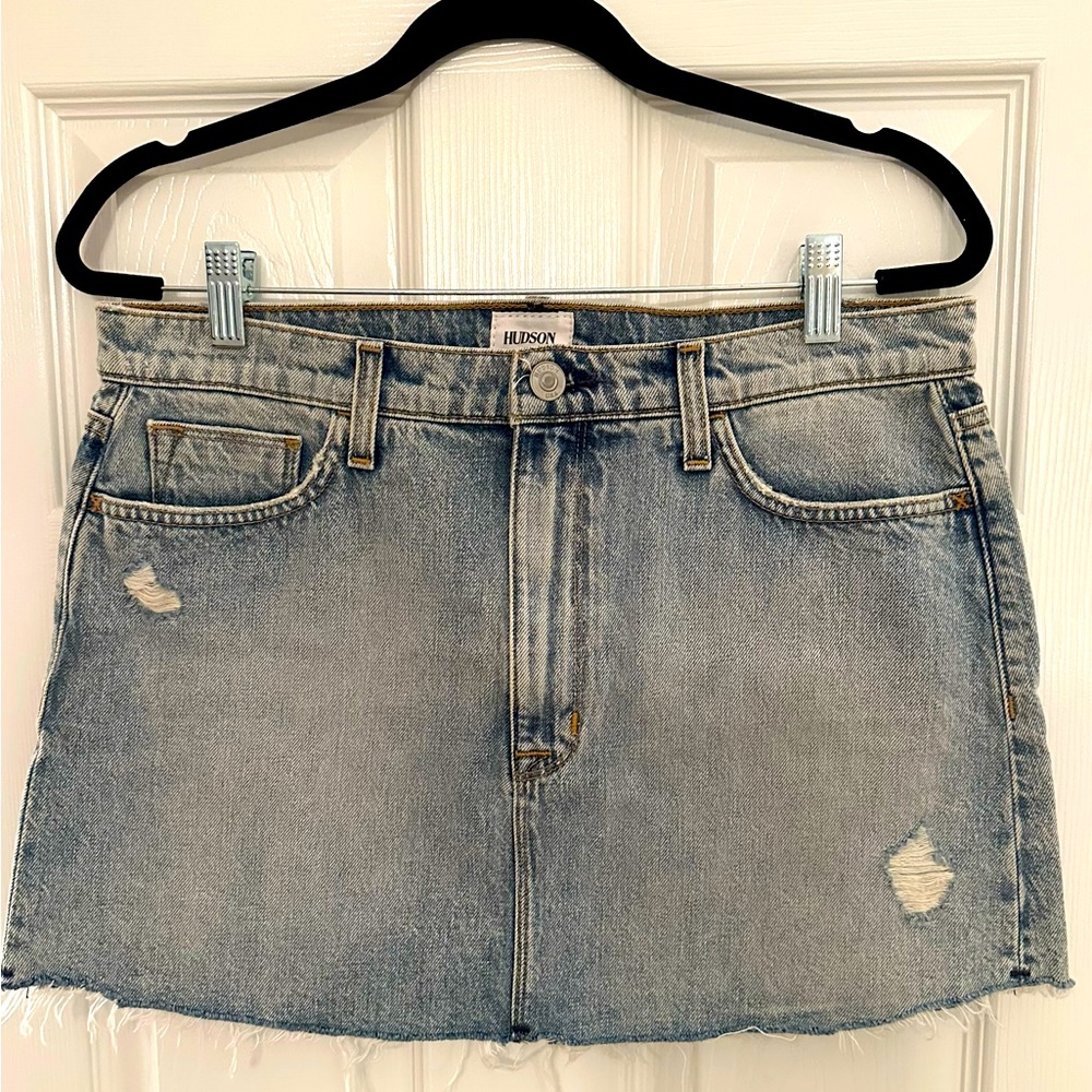 Hudson:  Classic, distressed, denim mini-skirt.  Size 28